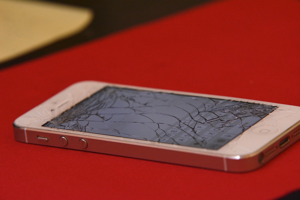 iPhone 4 gebrochenens Display CC0